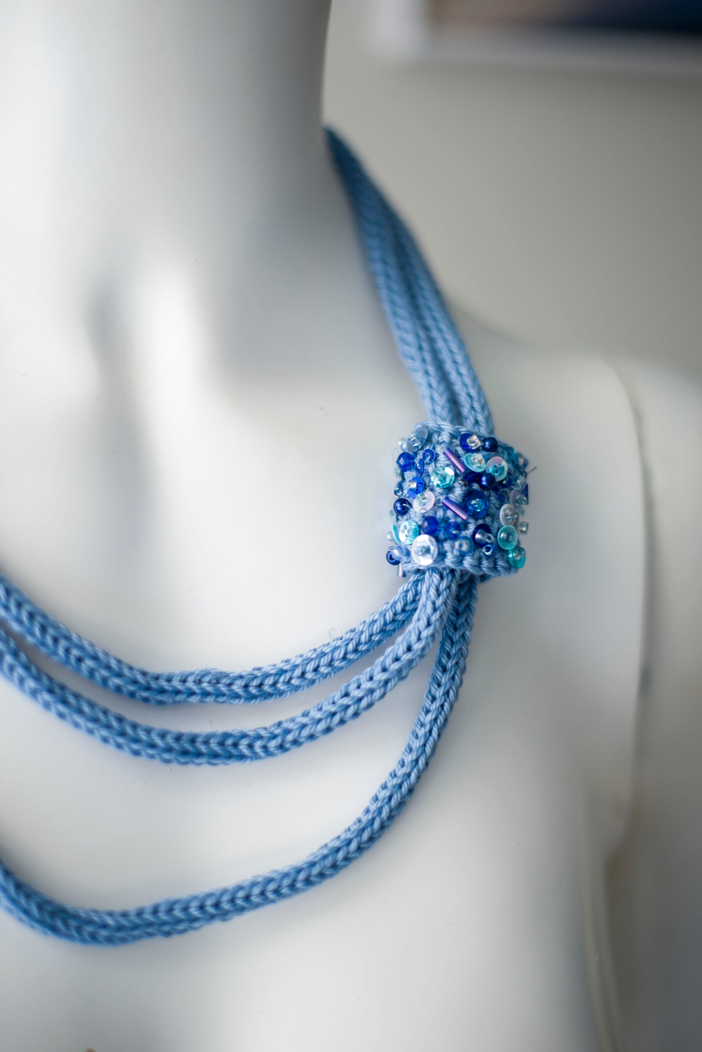 Marine blue cable knit necklace