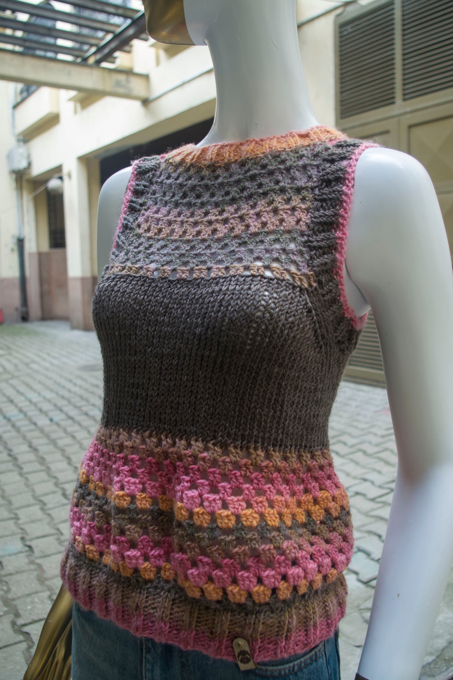 "La Rivoluzione" Vest
