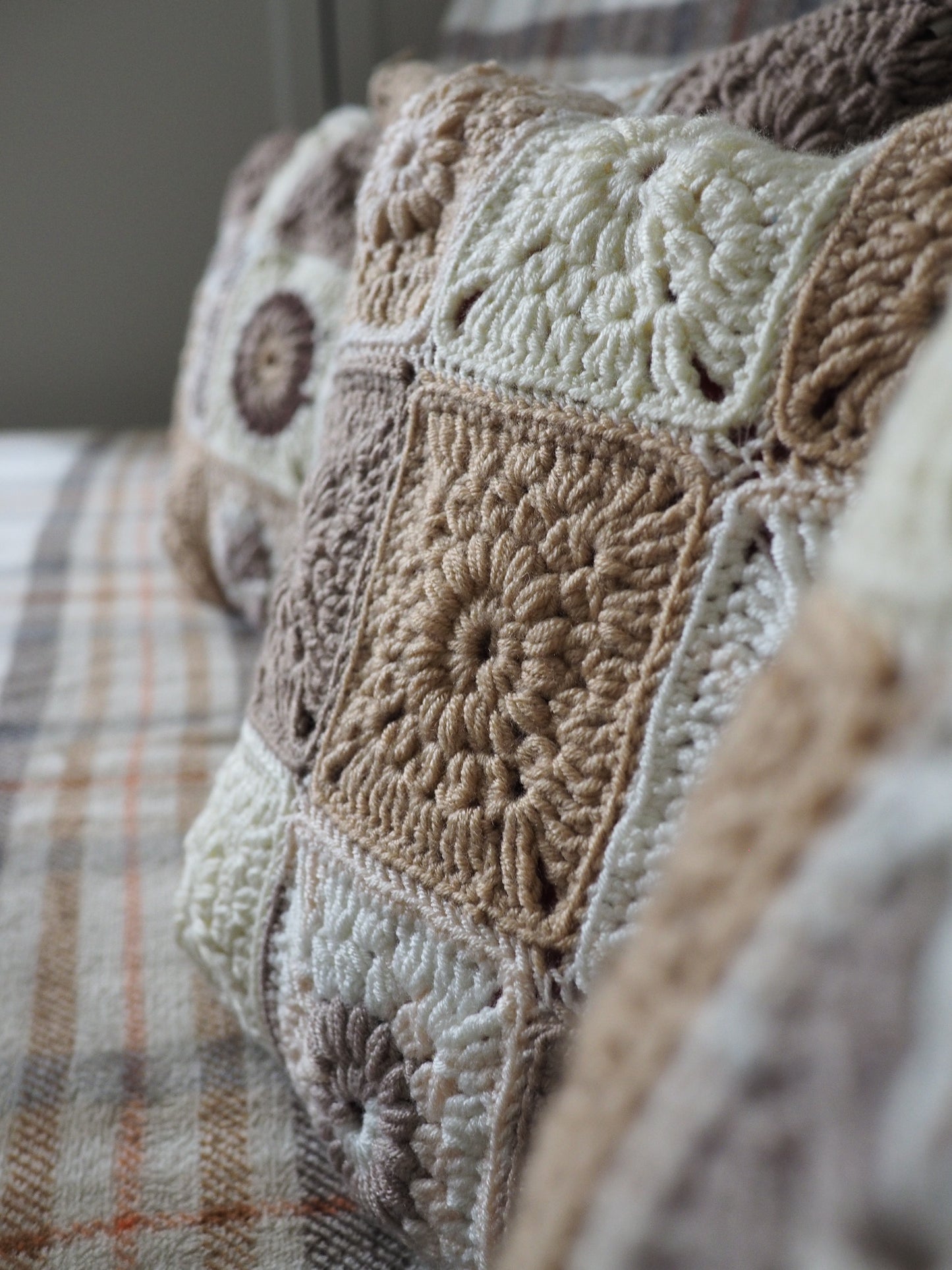 "Chocolate bites" Cushions