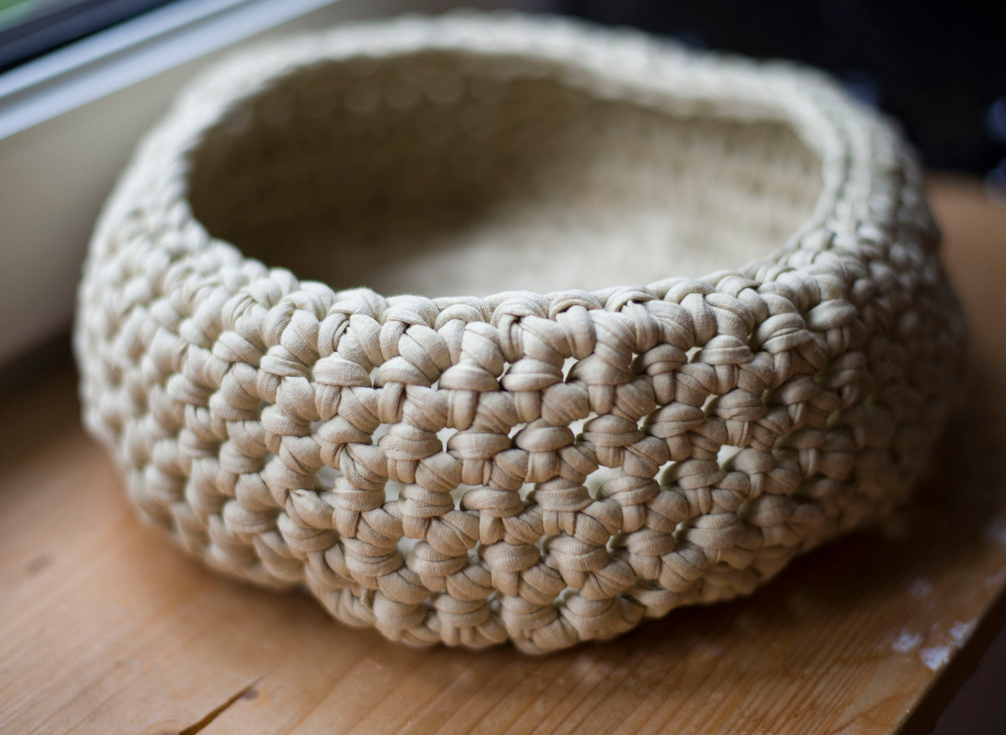 "Saint Martyr 2" Home decor bowl
