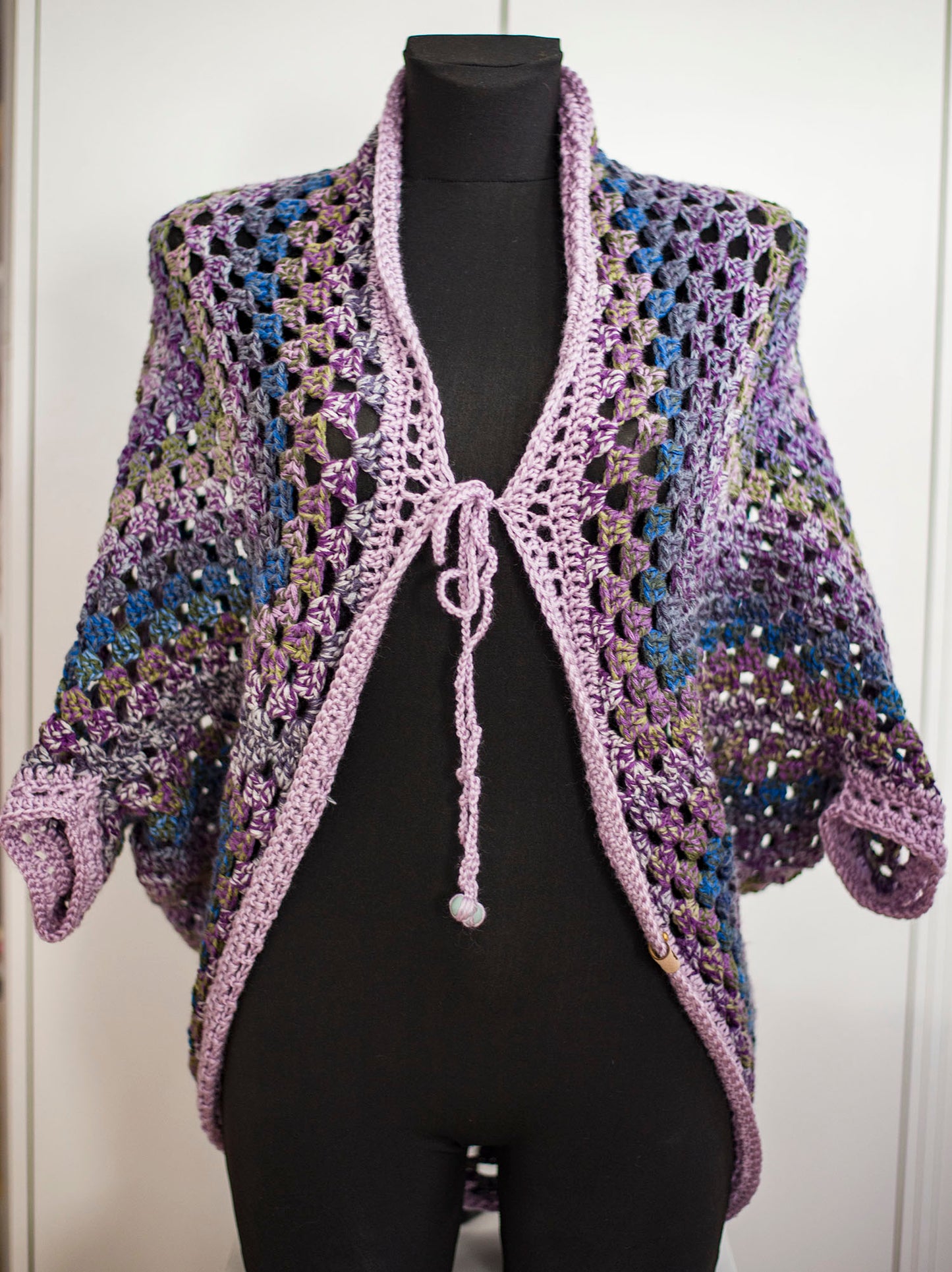 "Secrecy" Round Cardigan
