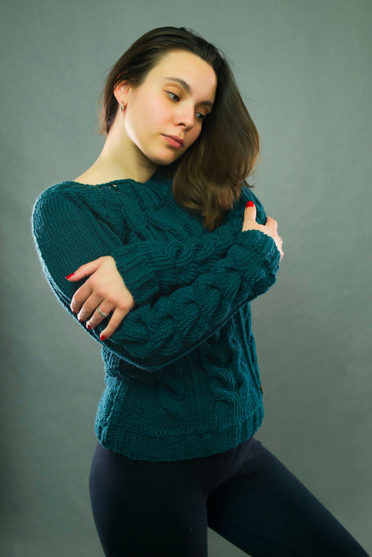 "Noble green" sweater