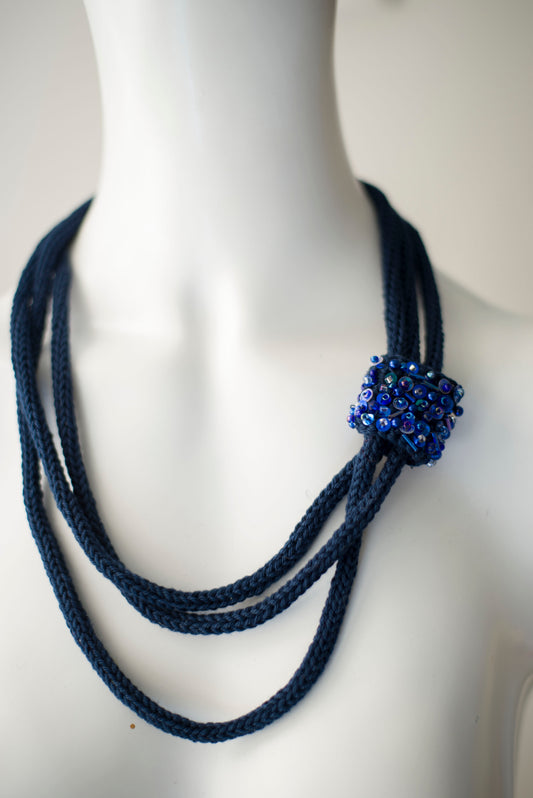 Navy blue cable knitted necklace