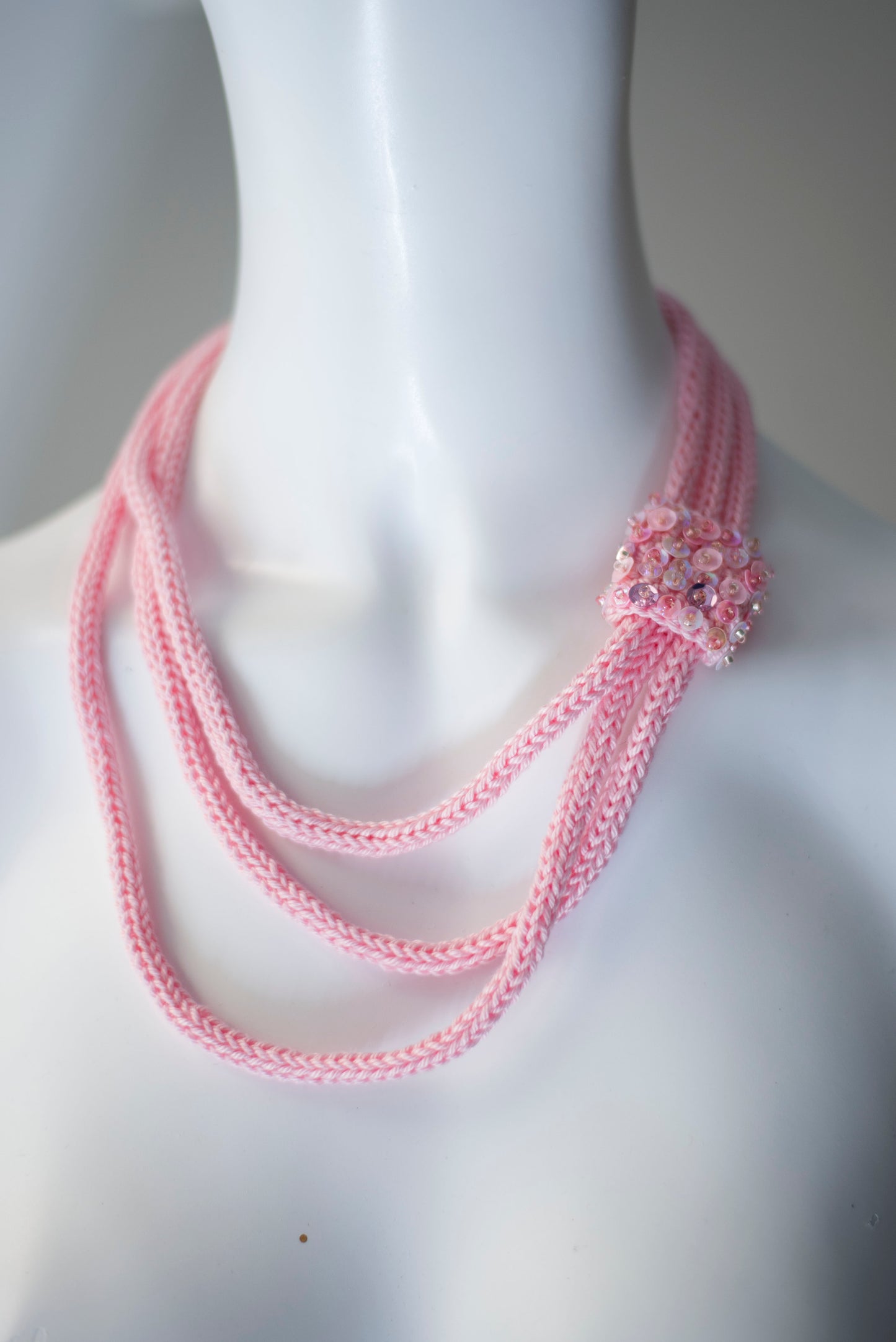 Baby pink cotton cable necklace