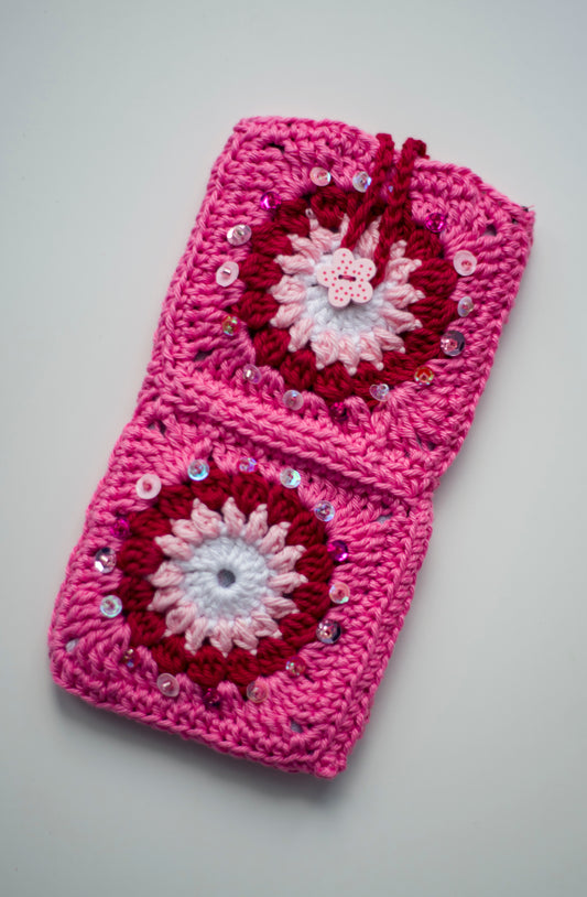 Crocheted eyewear case