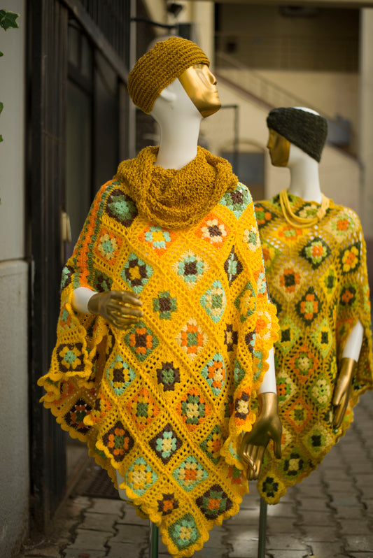 "Van Gogh Sunflower 2" Poncho Cardigan