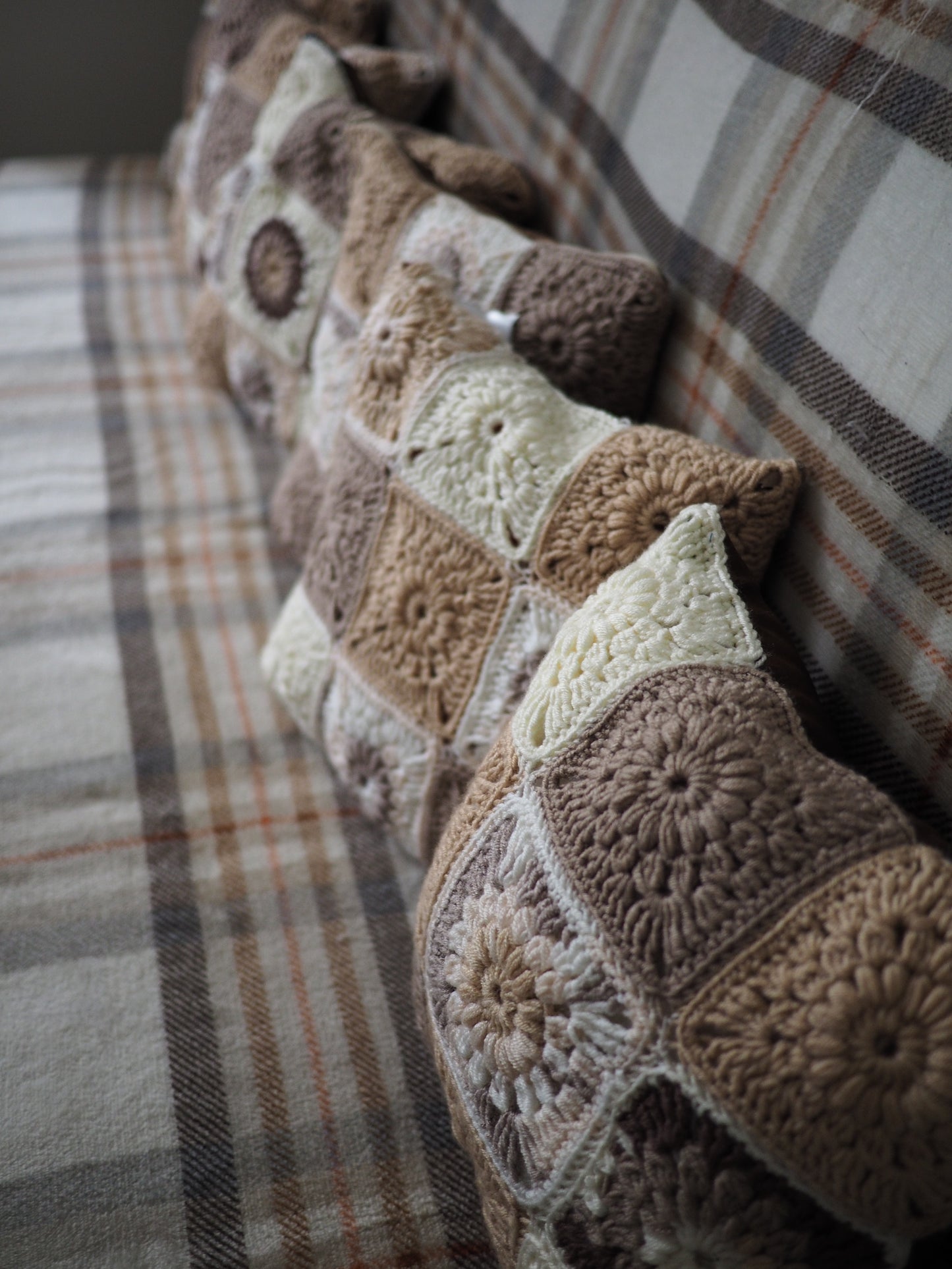 "Chocolate bites" Cushions