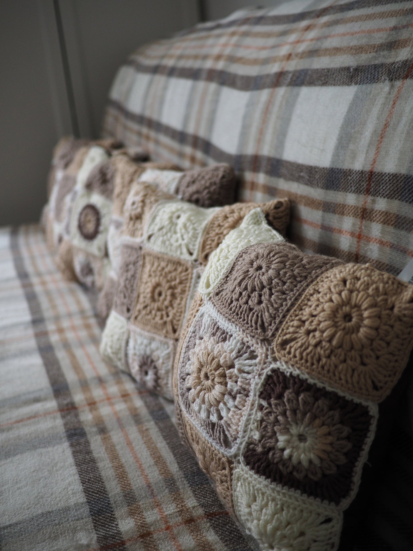 "Chocolate bites" Cushions